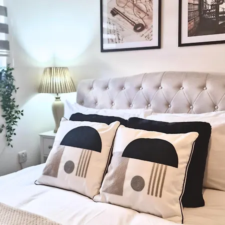 Manchester Apartments By Bevolve - City Centre-3